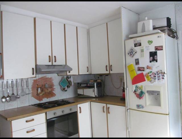 6 BEDROOM HOUSE FOR SALE IN SEA VIEW